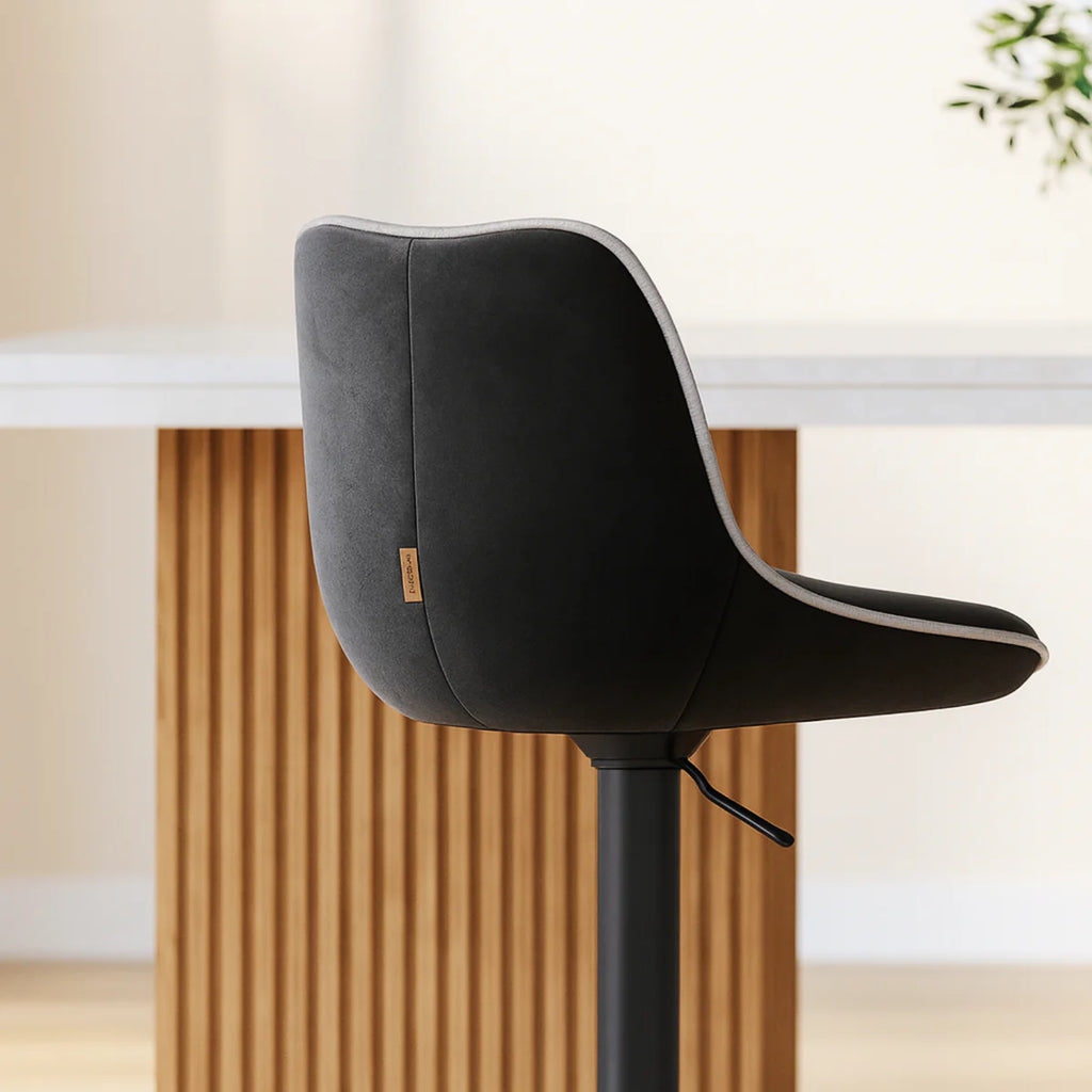 Ensemble – 2 chaises de bar en velours sobre et confortable – Spencer